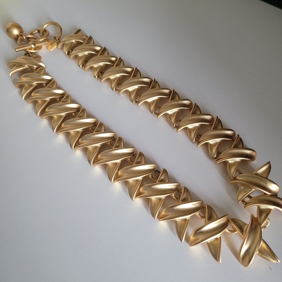 Vintage Anne Klein Gold-Tone Necklace - Picture 3 of 16